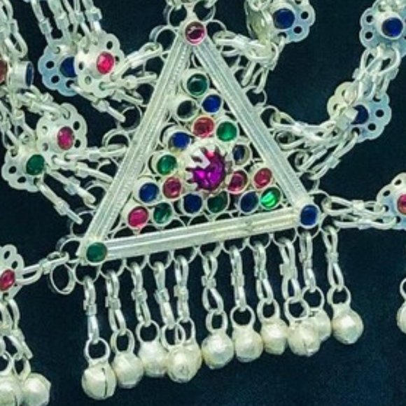 Multilayers Kuchi Tribal Bib Necklace With Multicolor Glass Stones - Picture 6 of 8